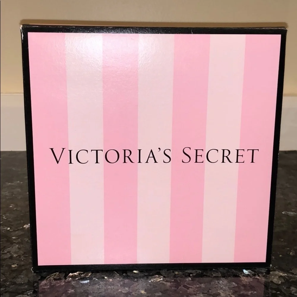 New Victoria’s Secret Striped Medium Gift Box